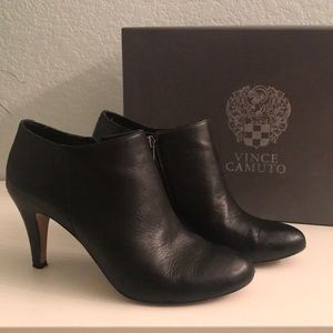 Vince Camuto Vive black leather ankle booties 7